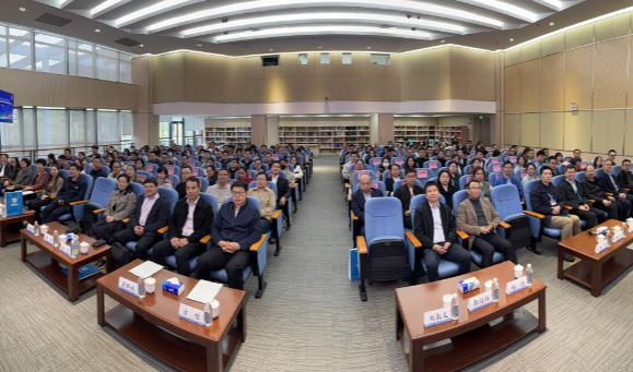 科技创新赋能药品监管升级与产业高质量发展<br/>——广东省药品检验所成功举办2025年博士后学术交流活动