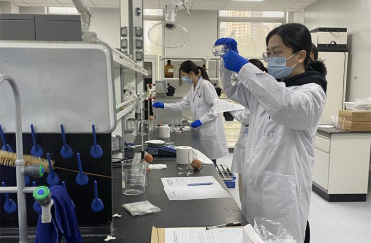 以赛促学砺精兵 以技提能强担当<br/>——广东省药品检验所成功举办2025年度检验新人技能比武